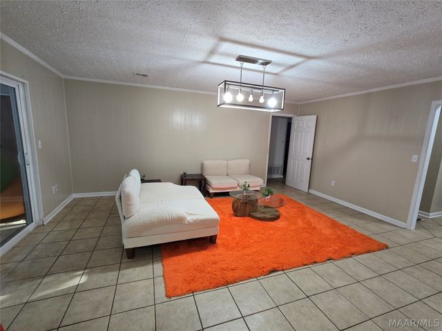 6520 Pinebrook Drive, Montgomery, AL 36117