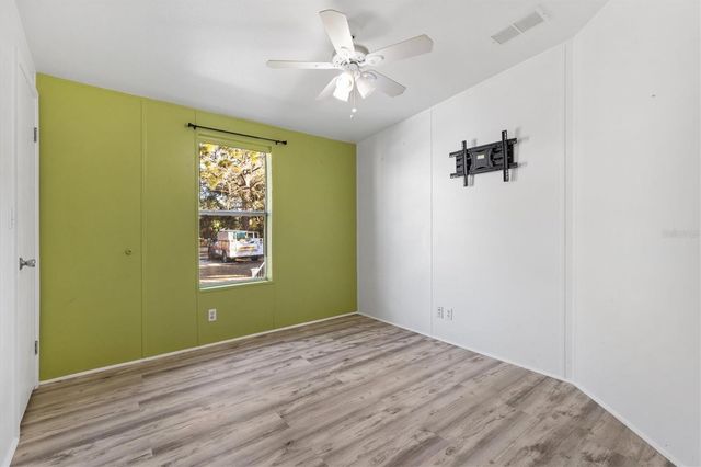 357 WALTERS PLACE, Fruitland Park, FL 34731