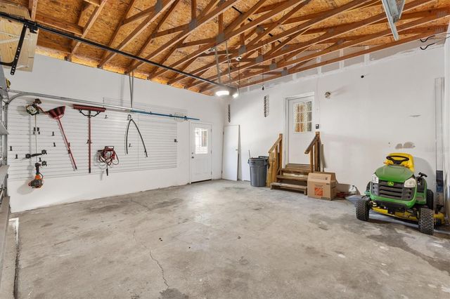 357 WALTERS PLACE, Fruitland Park, FL 34731