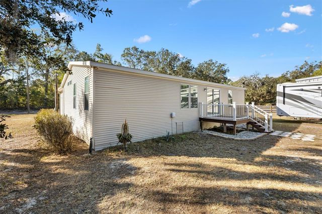 357 WALTERS PLACE, Fruitland Park, FL 34731