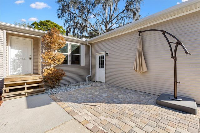 357 WALTERS PLACE, Fruitland Park, FL 34731