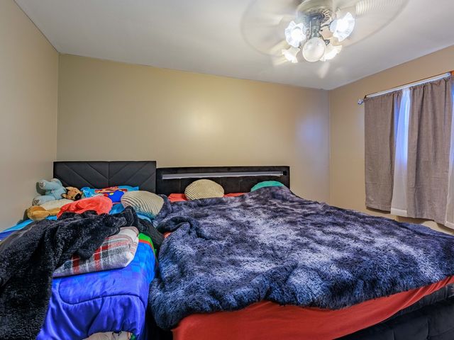 7832 Lamon Avenue, Burbank, IL 60459