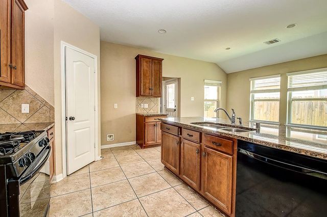 27014 Henson Falls Drive, Katy, TX 77494