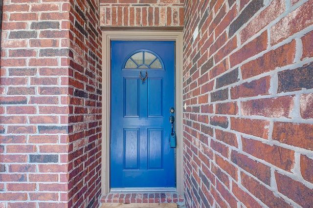 27014 Henson Falls Drive, Katy, TX 77494