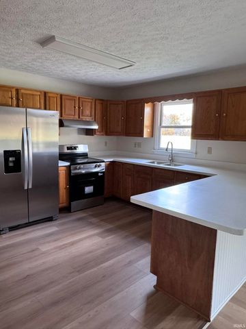 3663 White Road, Spencer, IN 47460