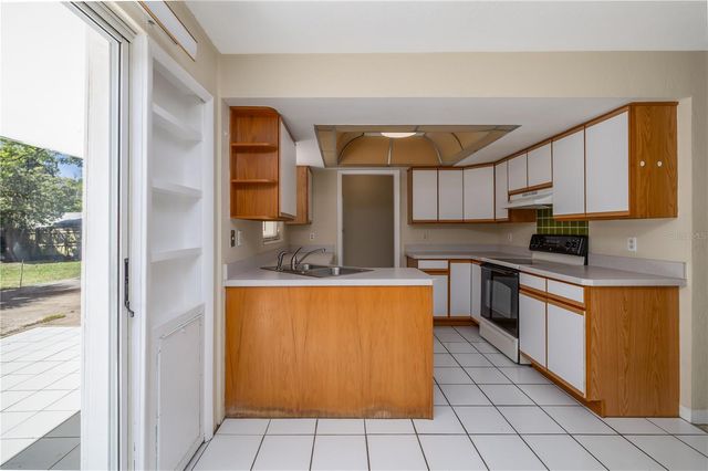 718 JANE AVENUE, New Smyrna Beach, FL 32168