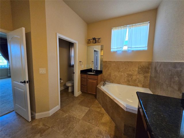 8942 SW 73RD LANE, Gainesville, FL 32608