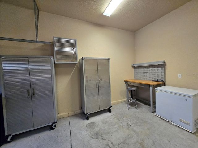 8942 SW 73RD LANE, Gainesville, FL 32608