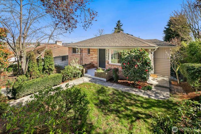 4006 26th Avenue W, Seattle, WA 98199