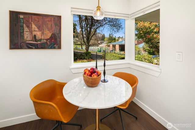 4006 26th Avenue W, Seattle, WA 98199