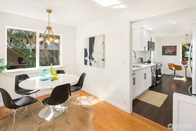 4006 26th Avenue W, Seattle, WA 98199