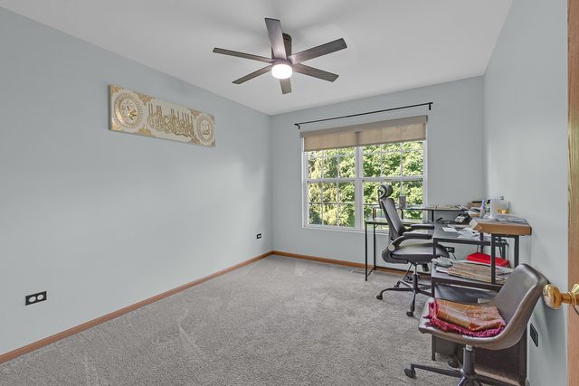 158 N Palmer Drive, Bolingbrook, IL 60490