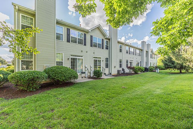 158 N Palmer Drive, Bolingbrook, IL 60490