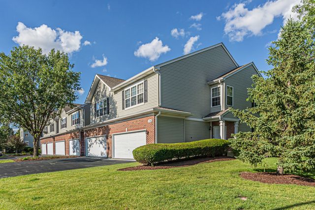 158 N Palmer Drive, Bolingbrook, IL 60490