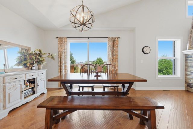 2816 Hazelnut Trail, Sun Prairie, WI 53590