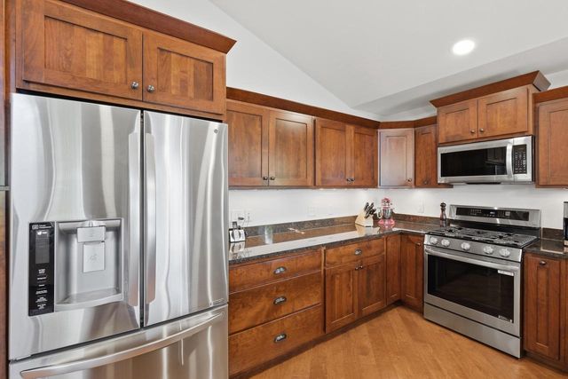 2816 Hazelnut Trail, Sun Prairie, WI 53590