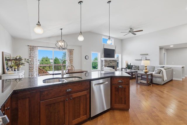 2816 Hazelnut Trail, Sun Prairie, WI 53590
