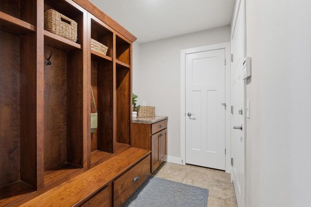 2816 Hazelnut Trail, Sun Prairie, WI 53590