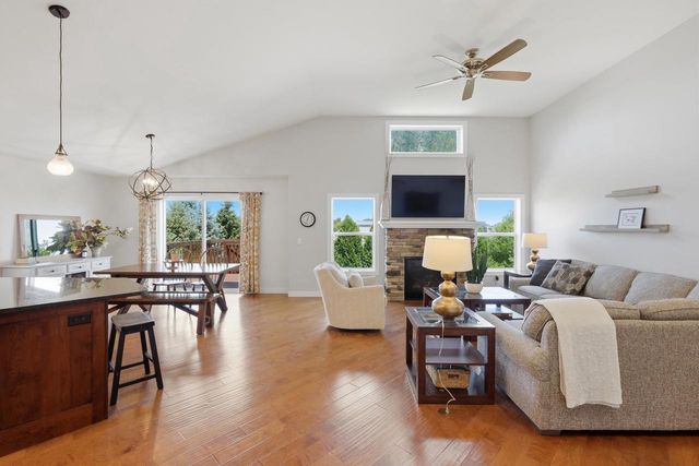 2816 Hazelnut Trail, Sun Prairie, WI 53590