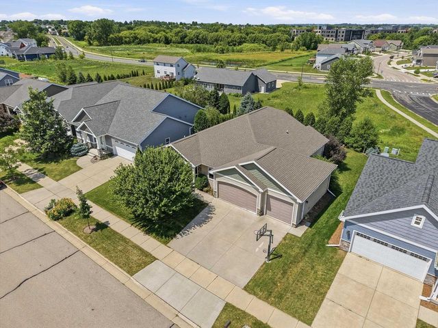 2816 Hazelnut Trail, Sun Prairie, WI 53590