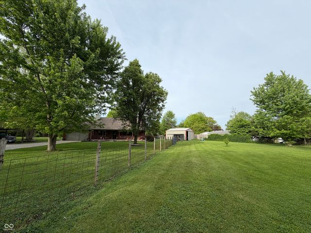 9236 Crawfordsville Road, Indianapolis, IN 46234