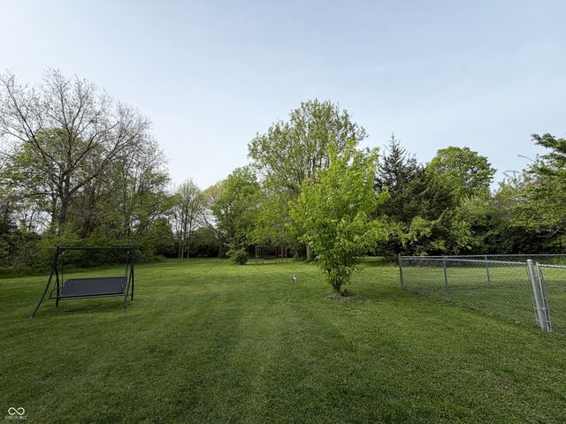 9236 Crawfordsville Road, Indianapolis, IN 46234