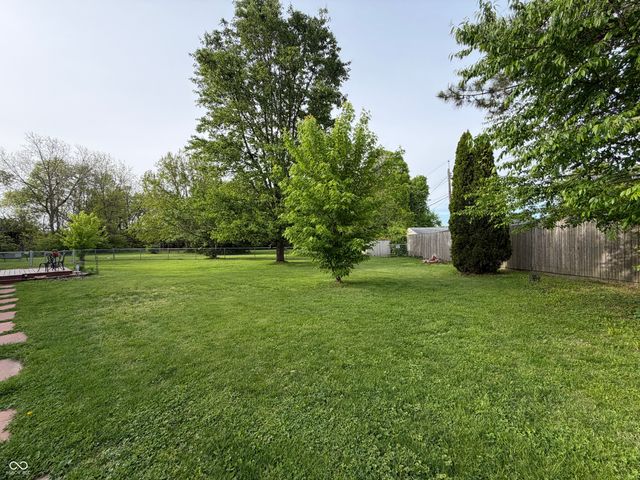 9236 Crawfordsville Road, Indianapolis, IN 46234