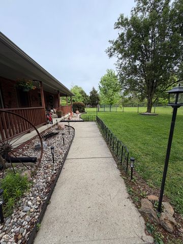 9236 Crawfordsville Road, Indianapolis, IN 46234