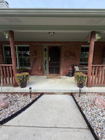 9236 Crawfordsville Road, Indianapolis, IN 46234