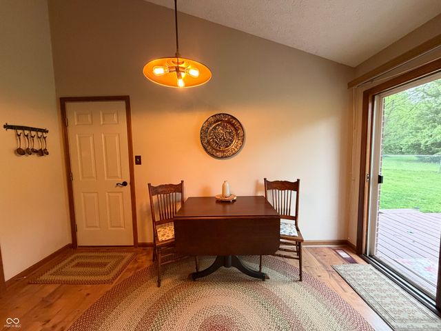 9236 Crawfordsville Road, Indianapolis, IN 46234