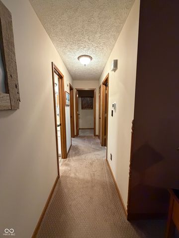 9236 Crawfordsville Road, Indianapolis, IN 46234