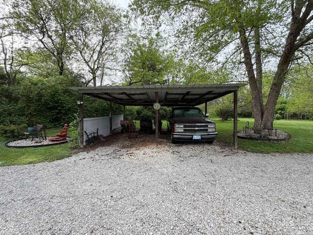 9236 Crawfordsville Road, Indianapolis, IN 46234