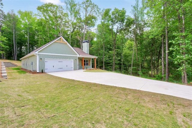 65 Lakeside Dr, Covington, GA 30016