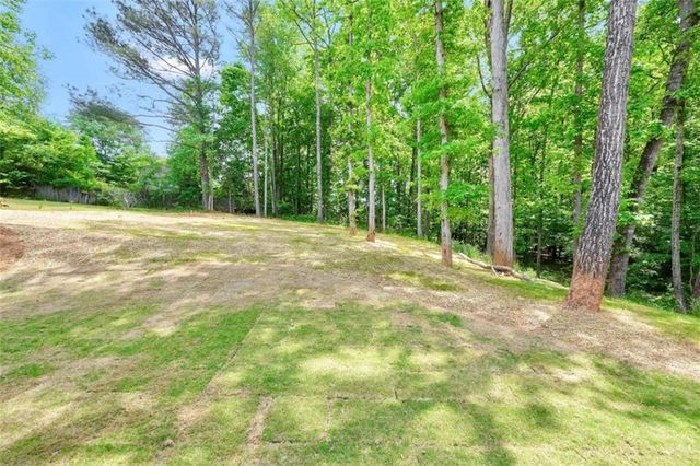 65 Lakeside Dr, Covington, GA 30016