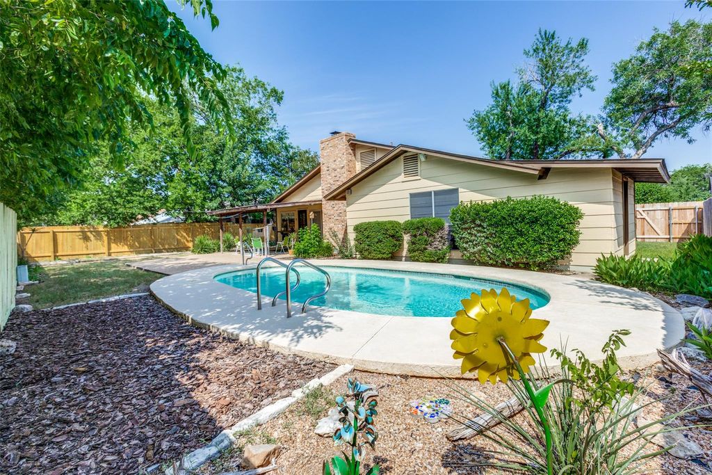 10116 Willfield DR, Austin, TX 78753