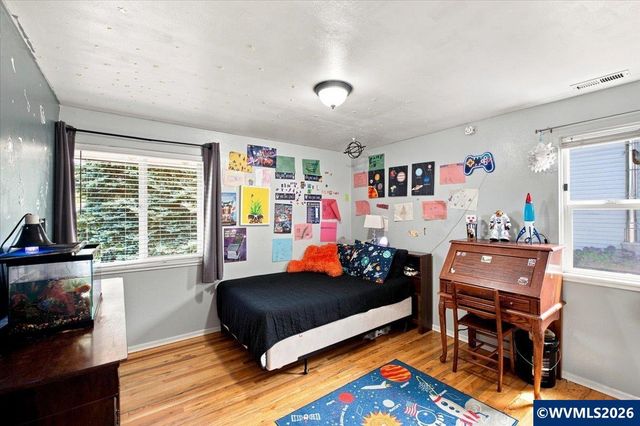 1818 NW Broadway St, Albany, OR 97321