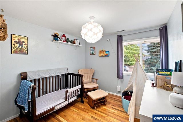 1818 NW Broadway St, Albany, OR 97321