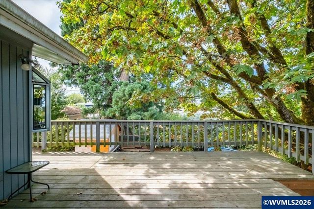 1818 NW Broadway St, Albany, OR 97321