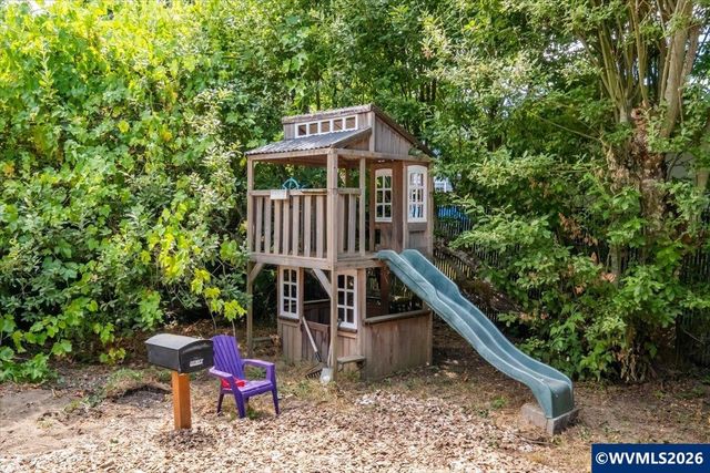 1818 NW Broadway St, Albany, OR 97321
