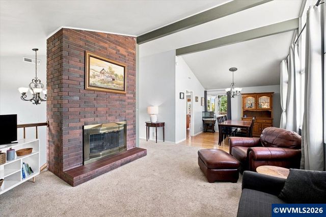 1818 NW Broadway St, Albany, OR 97321
