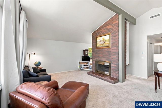 1818 NW Broadway St, Albany, OR 97321