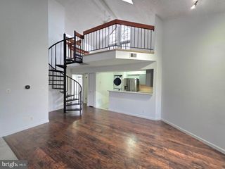 6017-F CURTIER DR #F, Alexandria, VA 22310