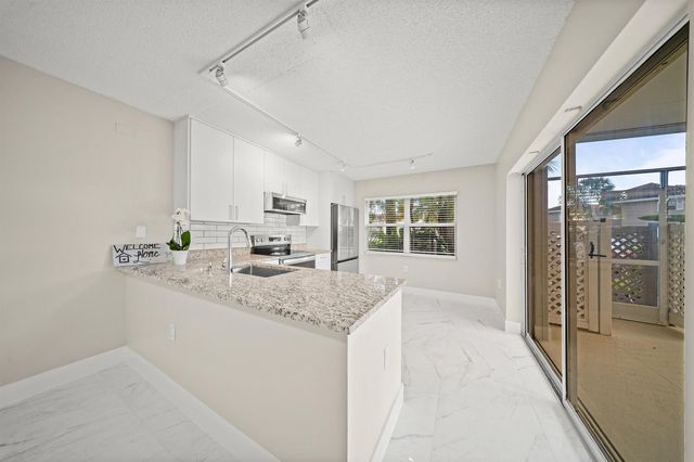 3389 SW Sunset Trace Circle, Palm City, FL 34990