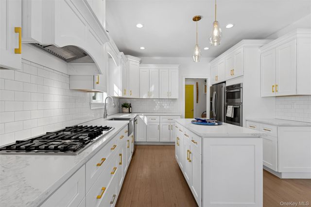 1510 Maple Lane, Greenport, NY 11944