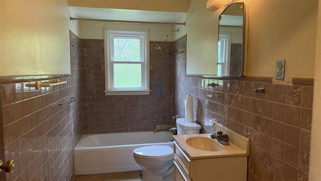 140 S Mansfield Street, Ypsilanti, MI 48197