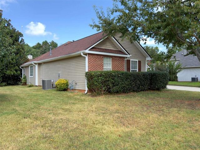 5075 Towne Park Drive, Mcdonough, GA 30252