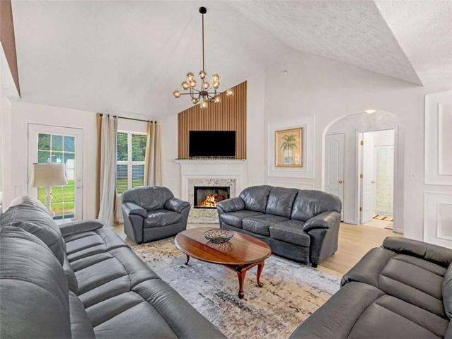 5075 Towne Park Drive, Mcdonough, GA 30252