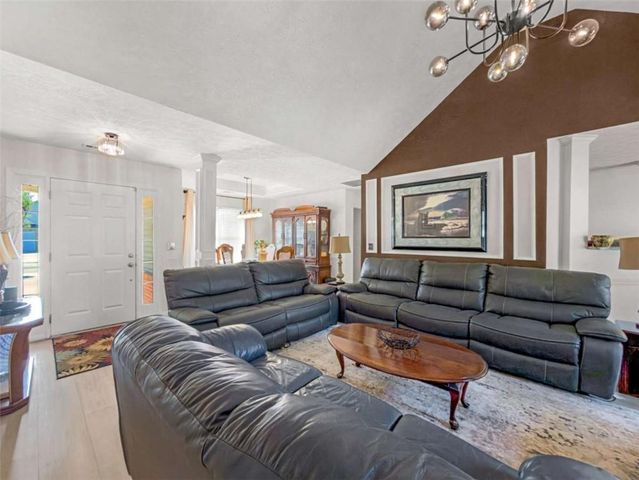 5075 Towne Park Drive, Mcdonough, GA 30252