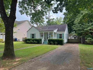 2602 Poincianna Street, Huntsville, AL 35801