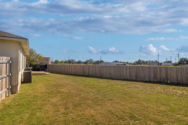 267 Drystone TRL, Liberty Hill, TX 78642